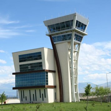 Iğdır Havalimanı Uçuş Kontrol Kulesi - Ekos Ekoton Terracotta Panel